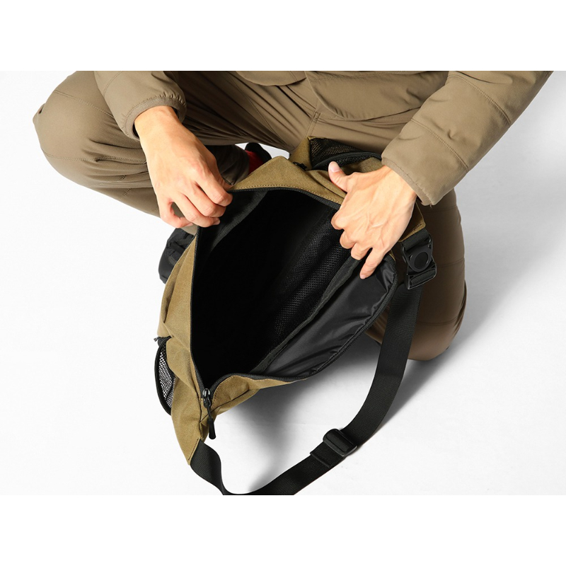 snowpeak Everyday Use Middle Shoulder Bag 棕色 ／ AC-21AU416BR 
