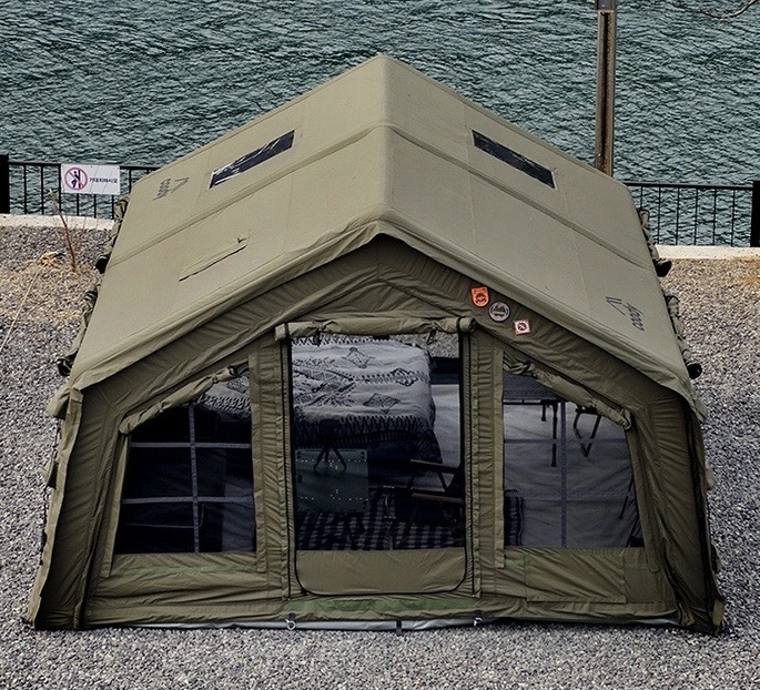 Coody 13.6m² 充氣帳篷第一代-軍綠色